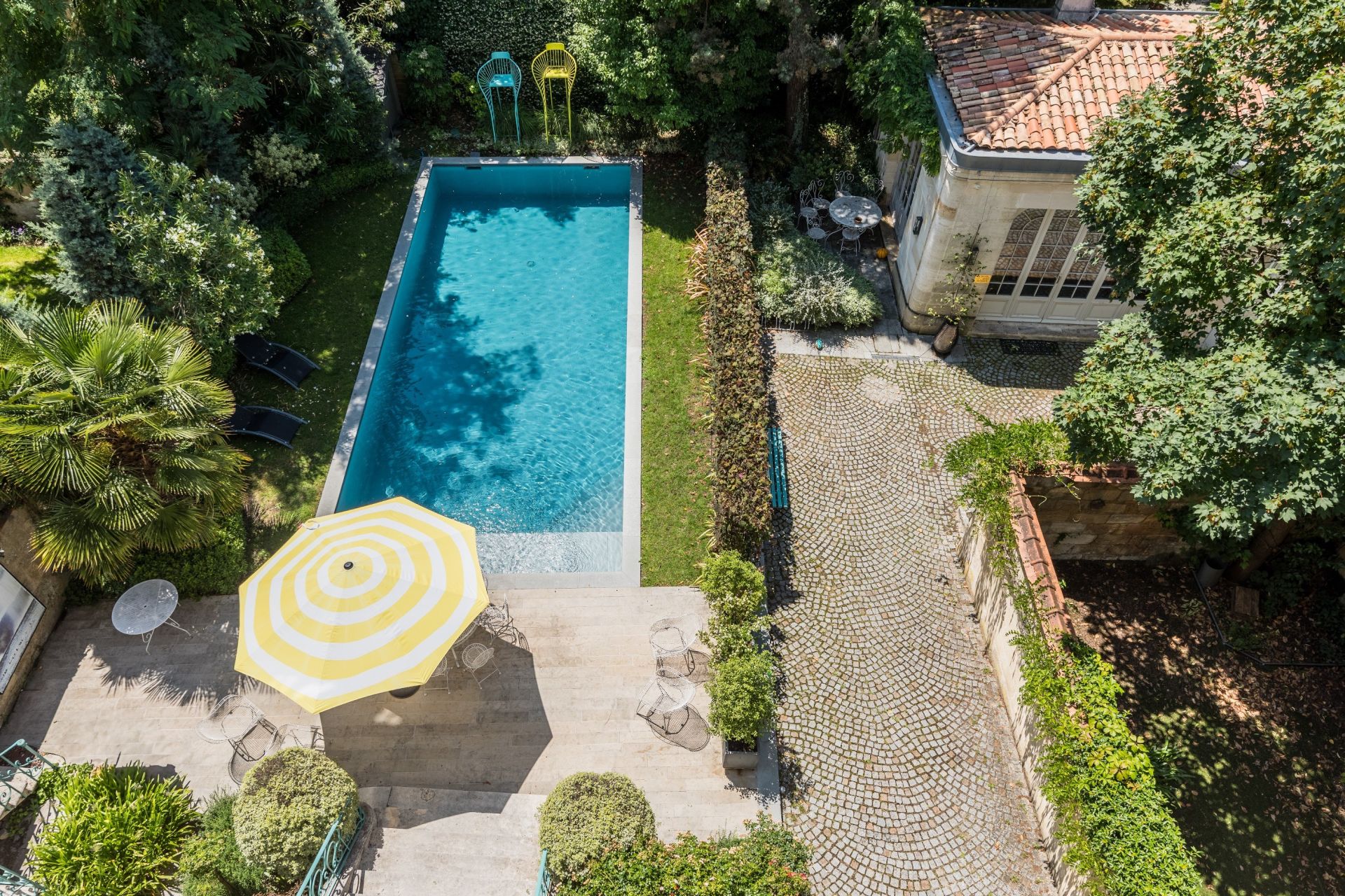 house 18 Rooms for sale on BORDEAUX (33000)