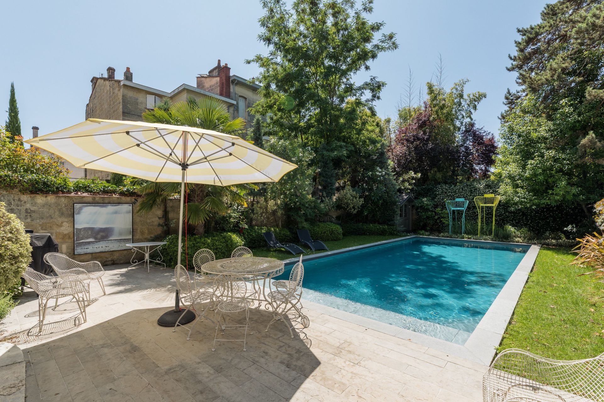 house 18 Rooms for sale on BORDEAUX (33000)