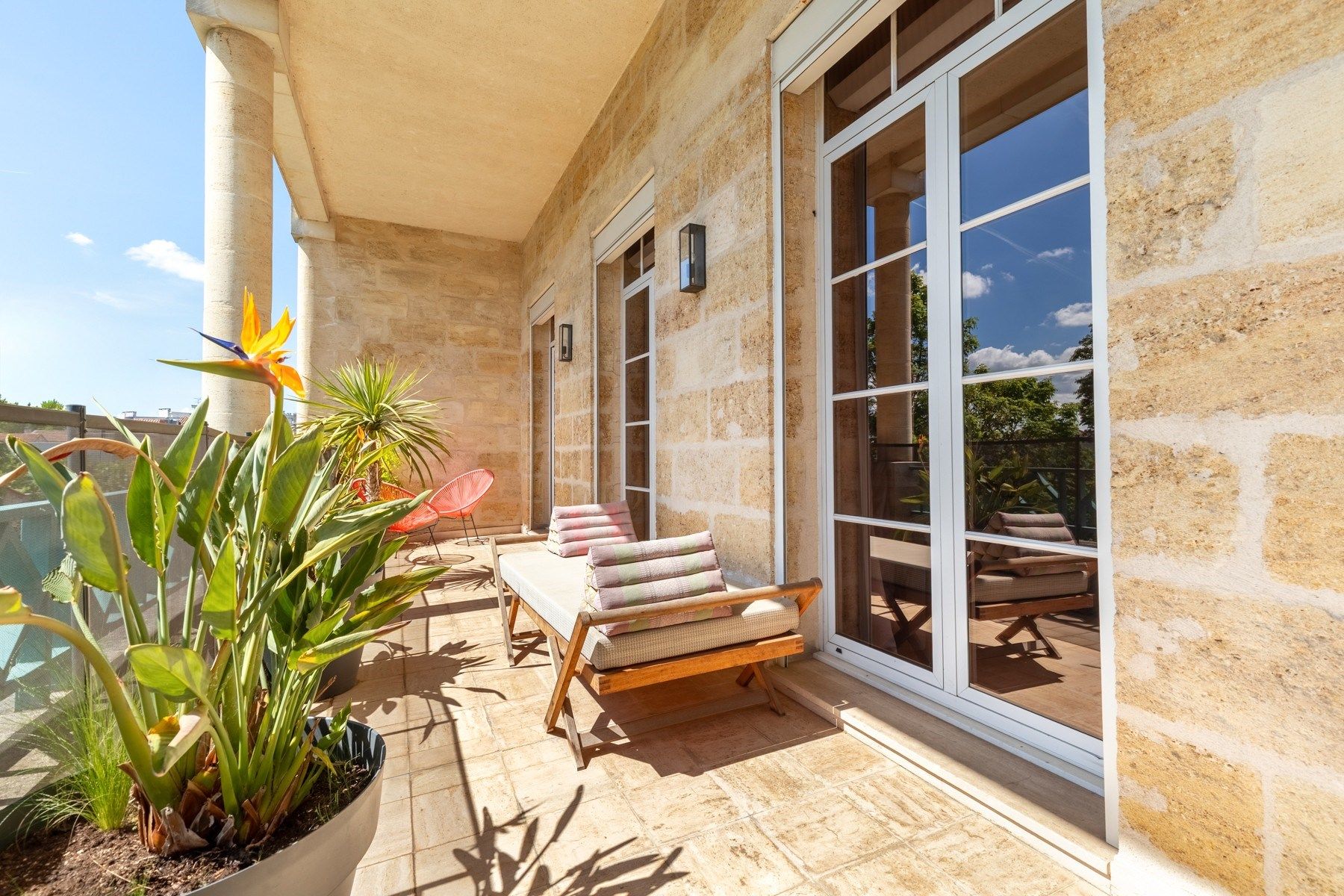 house 18 Rooms for sale on BORDEAUX (33000)