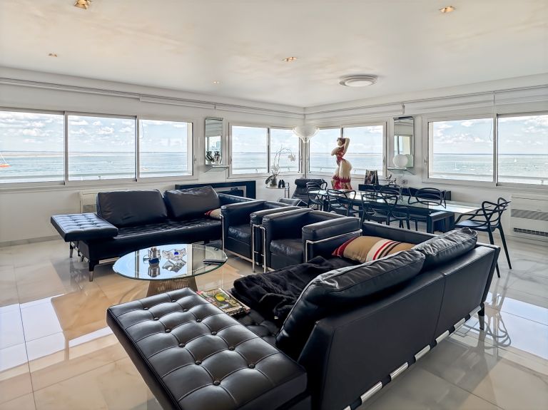 apartment 3 Rooms for sale on ARCACHON (33120)