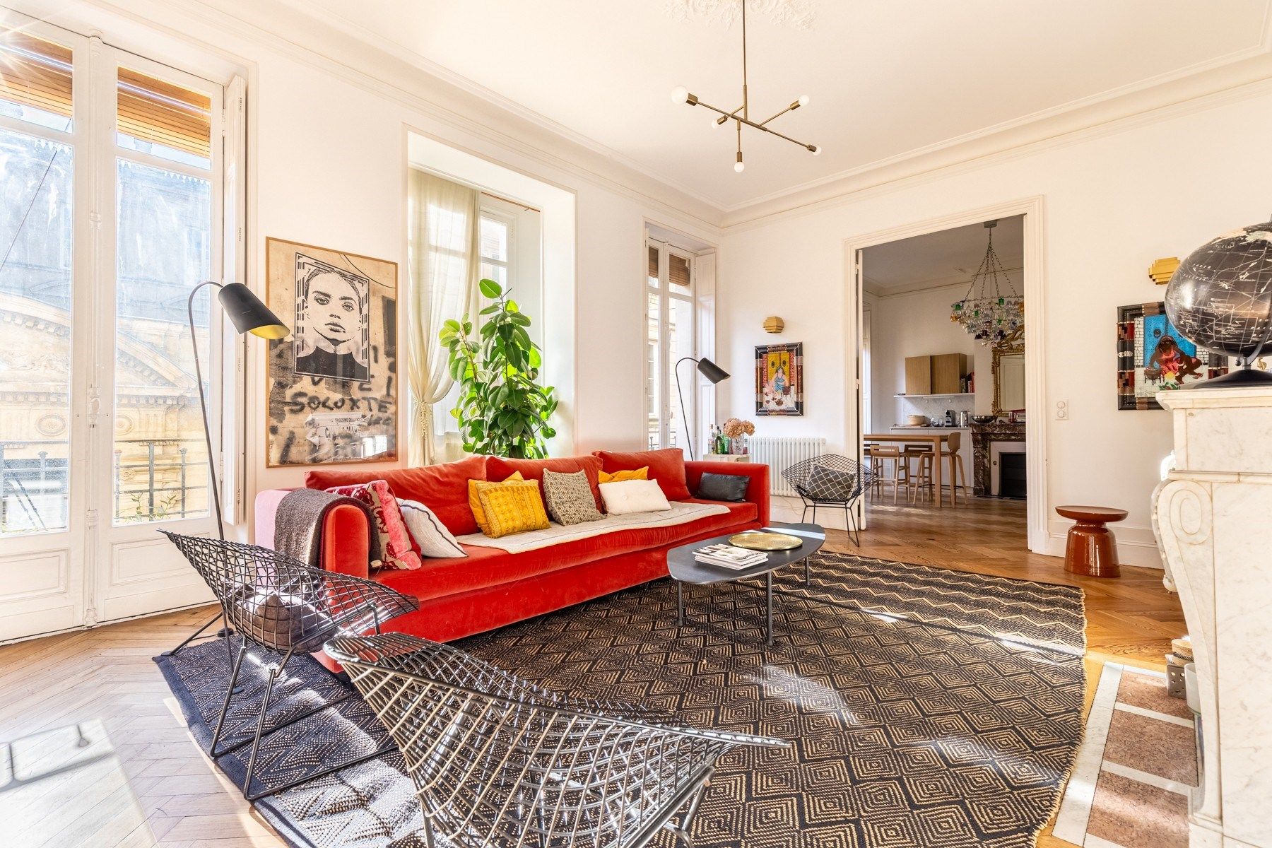 apartment 5 Rooms for sale on BORDEAUX (33000)