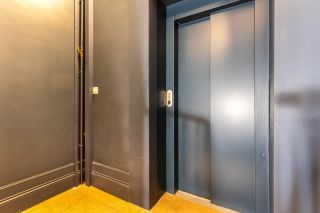 apartment 5 Rooms for sale on BORDEAUX (33000)