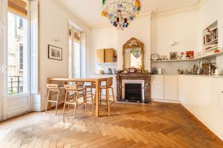 apartment 5 Rooms for sale on BORDEAUX (33000)