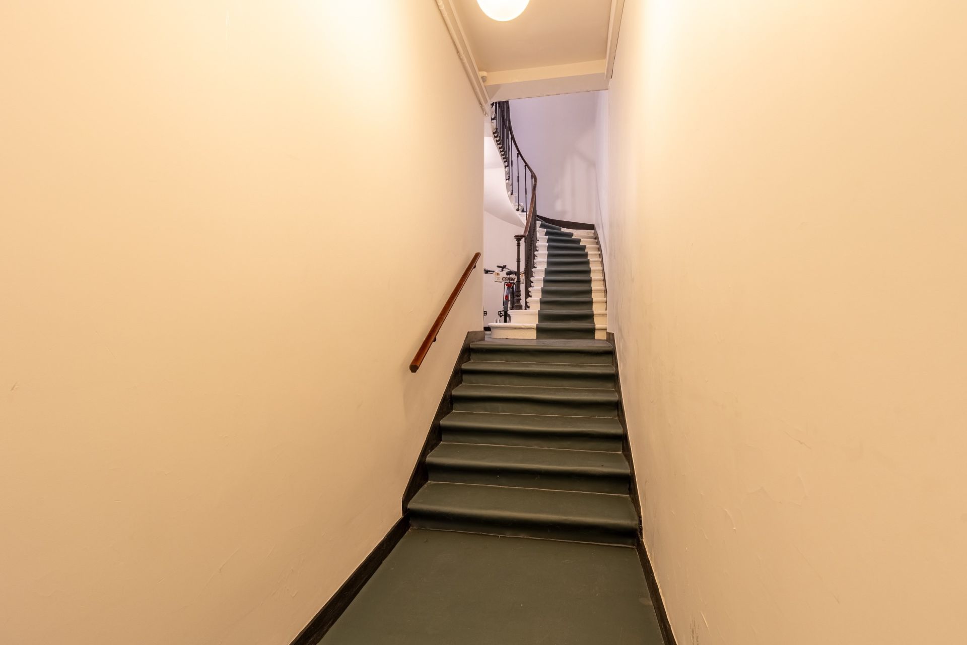 apartment 2 Rooms for sale on BORDEAUX (33000)