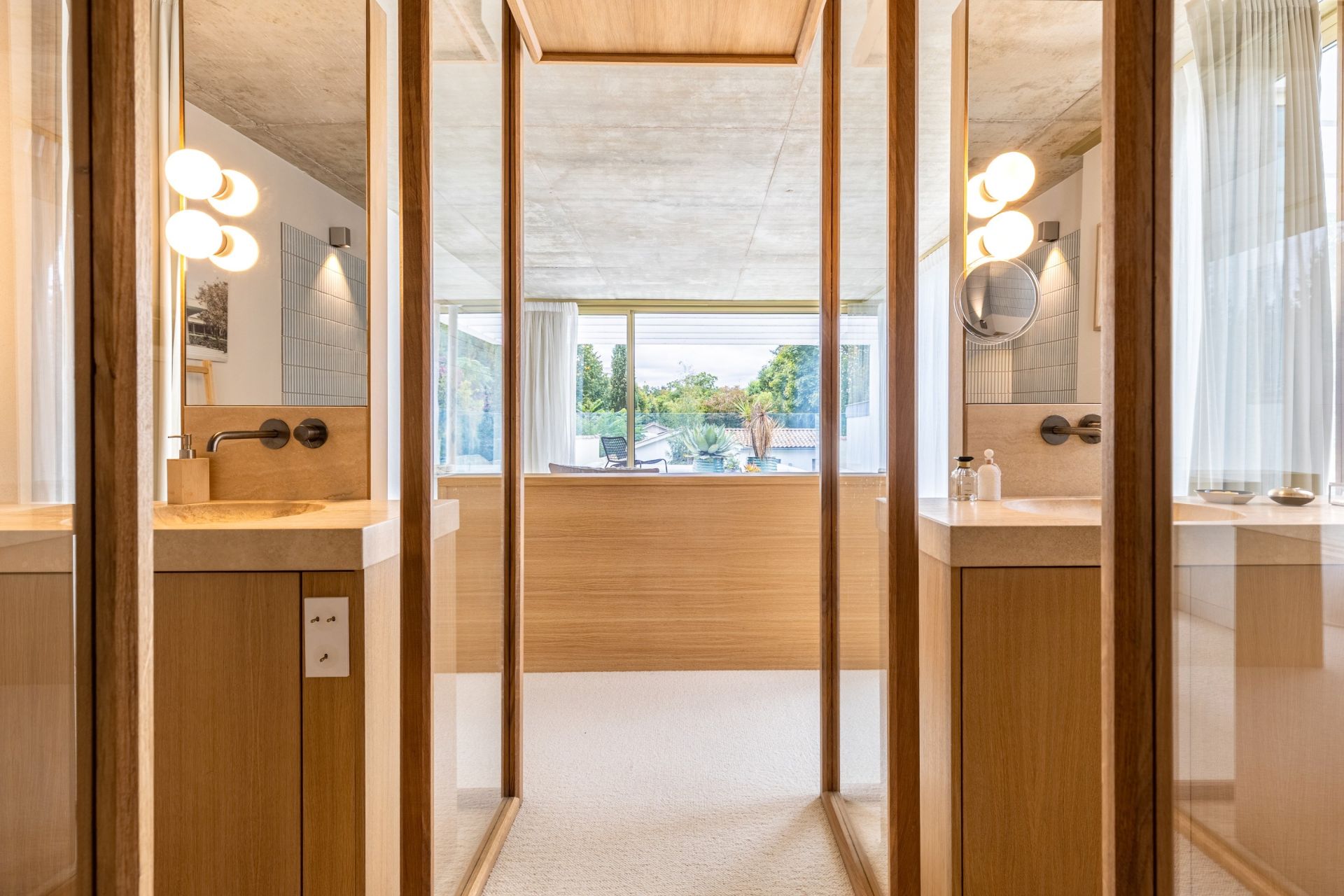 architect's house 10 Rooms for sale on BORDEAUX (33000)