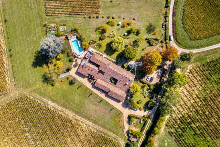 house 18 Rooms for sale on BORDEAUX (33000)