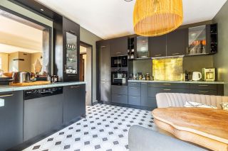 house 7 Rooms for sale on ARCACHON (33120)