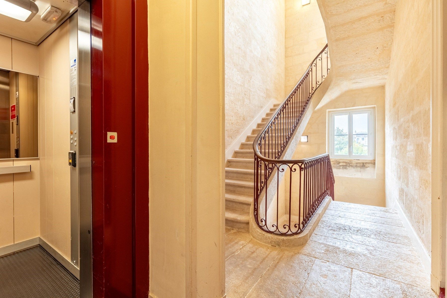 appartement 4 Pièces en vente sur BORDEAUX (33000)