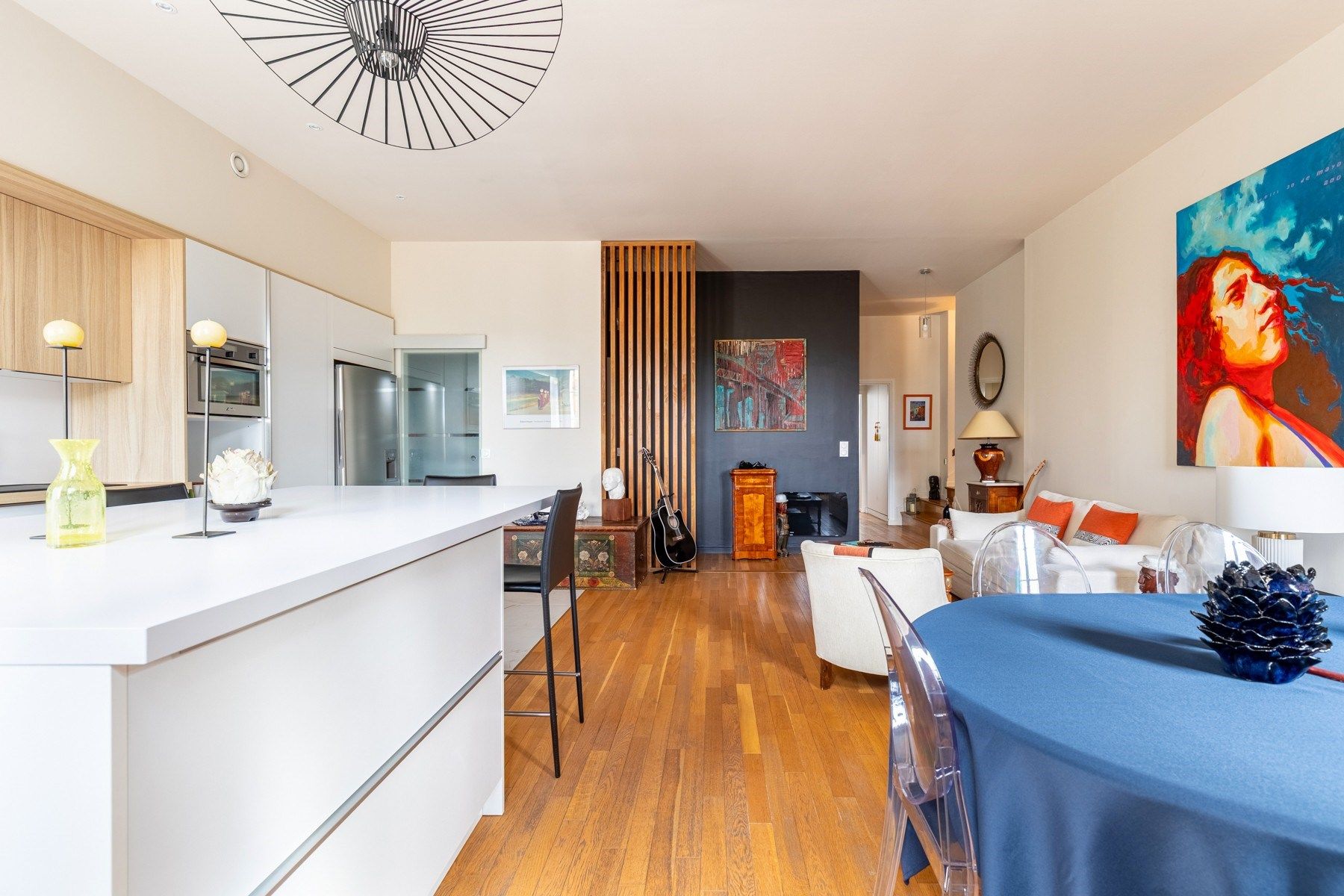 apartment 4 Rooms for sale on BORDEAUX (33000)