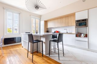 apartment 4 Rooms for sale on BORDEAUX (33000)