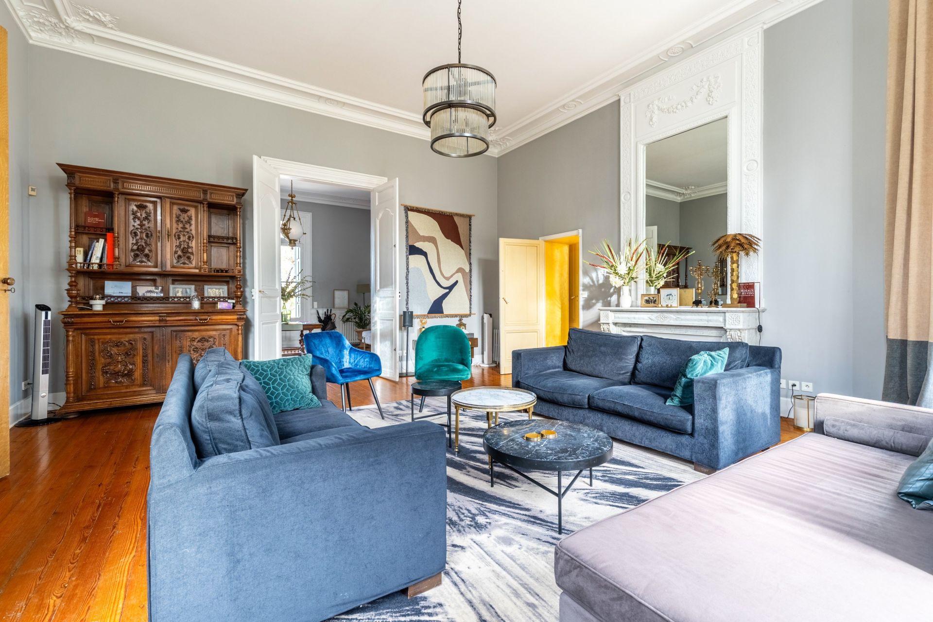 castle 12 Rooms for sale on BORDEAUX (33000)