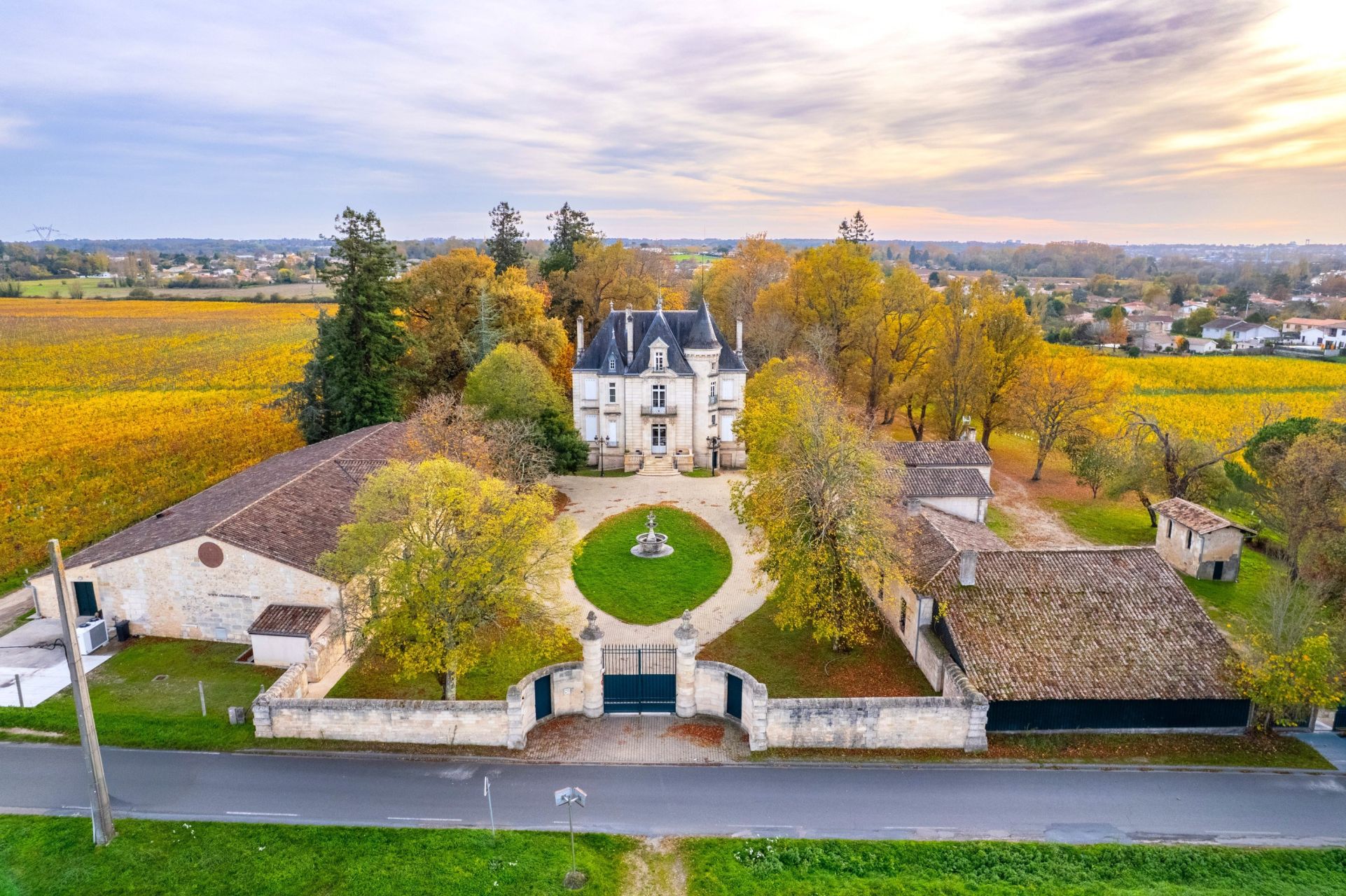 château 12 Pièces en vente sur BORDEAUX (33000)