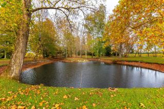 castle 12 Rooms for sale on BORDEAUX (33000)