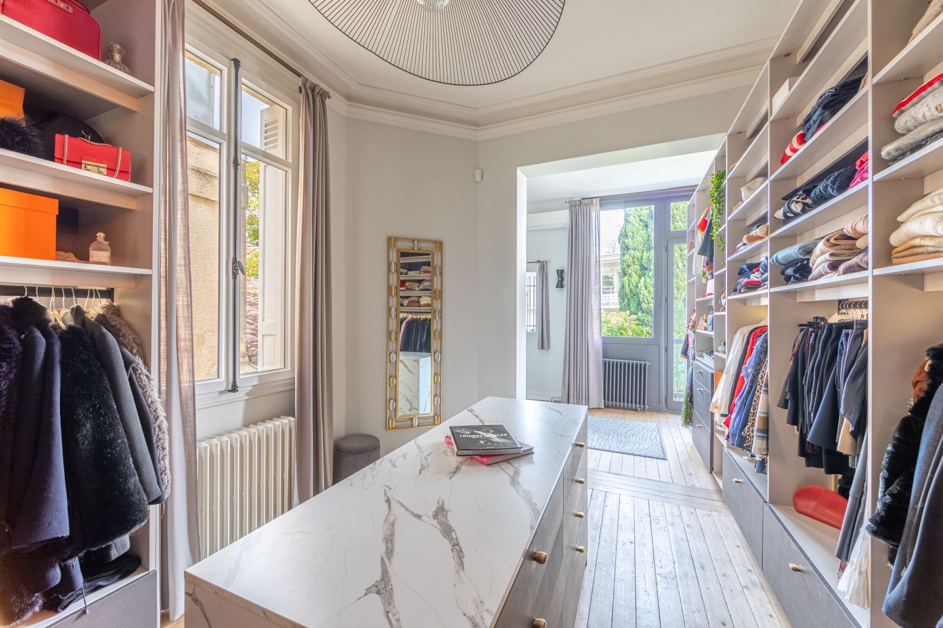 house 7 Rooms for sale on BORDEAUX (33000)