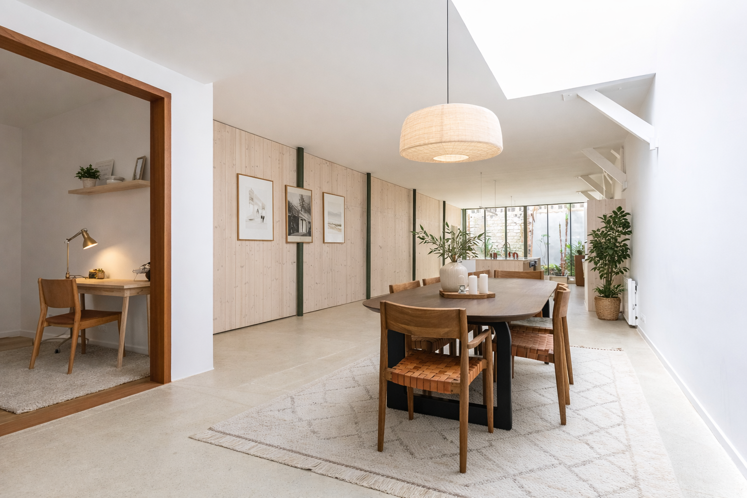apartment 5 Rooms for sale on BORDEAUX (33000)