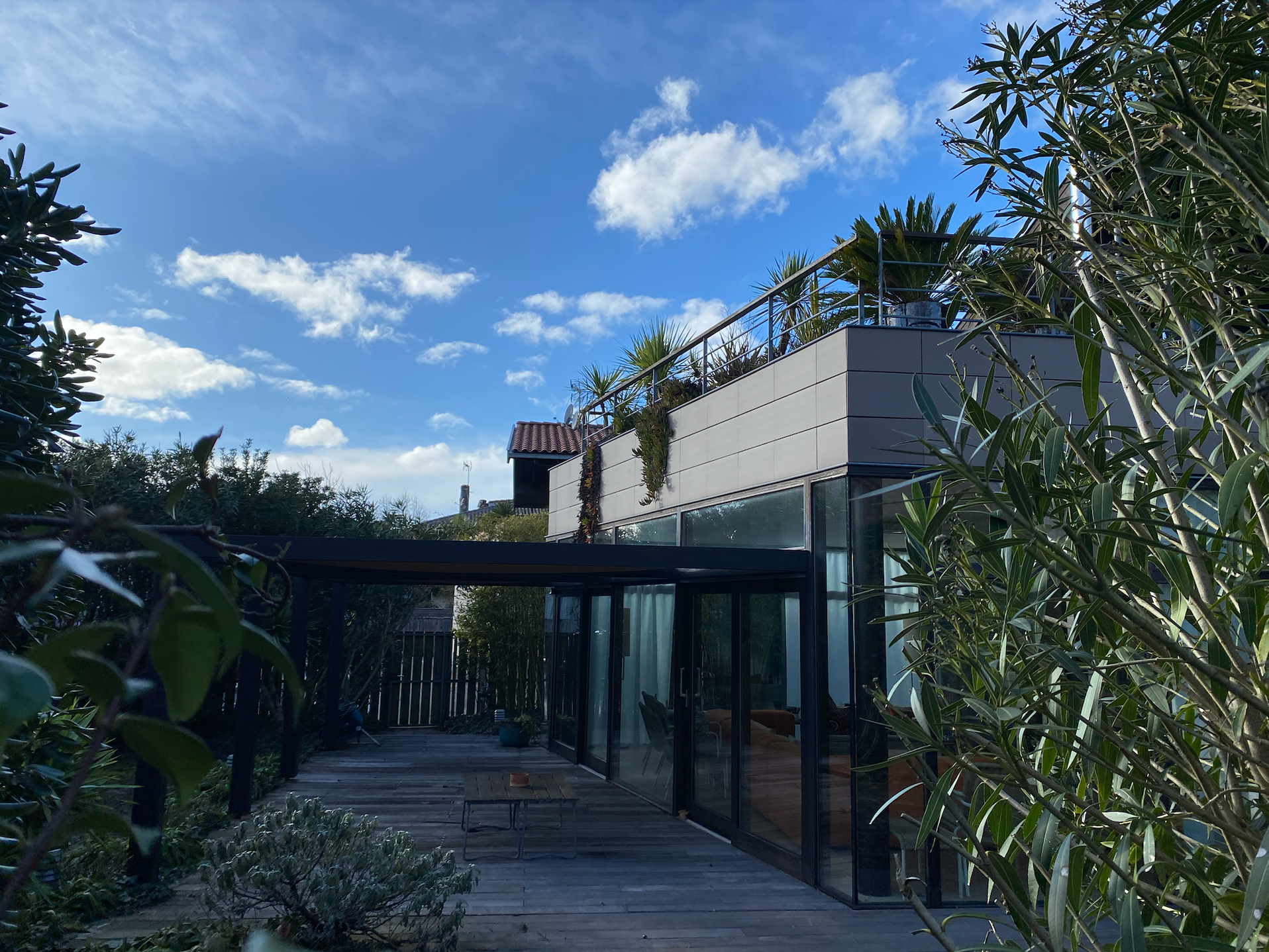 house 7 Rooms for sale on CAP FERRET (33970)