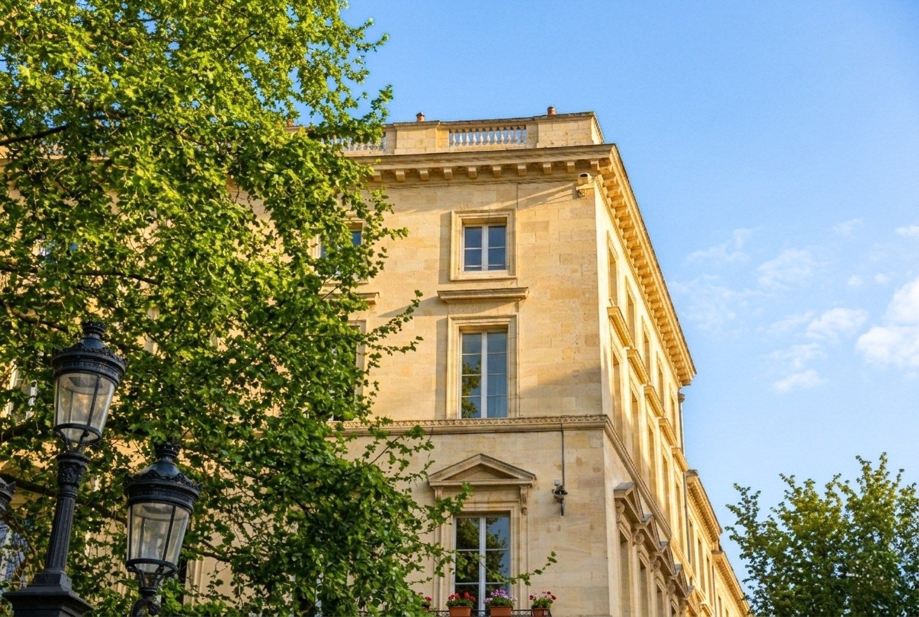 appartement 5 Pièces en vente sur BORDEAUX (33000)
