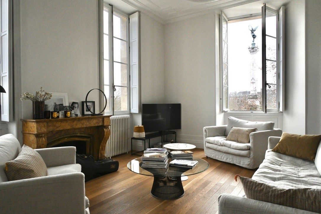 apartment 5 Rooms for sale on BORDEAUX (33000)