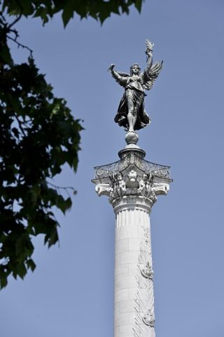 apartment 5 Rooms for sale on BORDEAUX (33000)