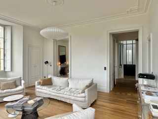 apartment 5 Rooms for sale on BORDEAUX (33000)