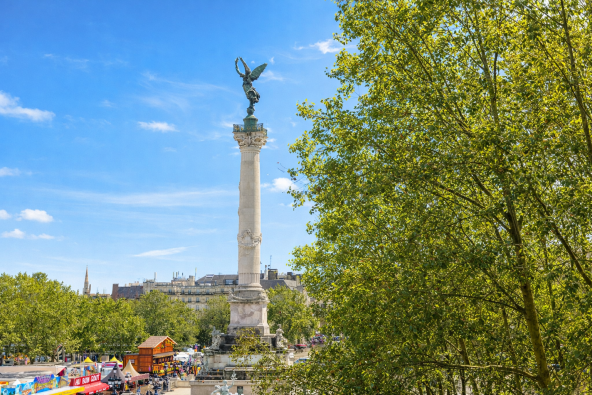 Sale Apartment Bordeaux 5&nbsp;Rooms 160&nbsp;m²