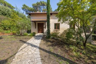 house 8 Rooms for sale on ARCACHON (33120)