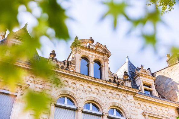 Sale Apartment Bordeaux 8&nbsp;Rooms 334&nbsp;m²