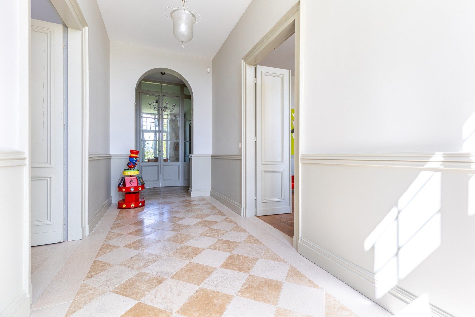 propriété 12 Pièces en vente sur BORDEAUX (33000)