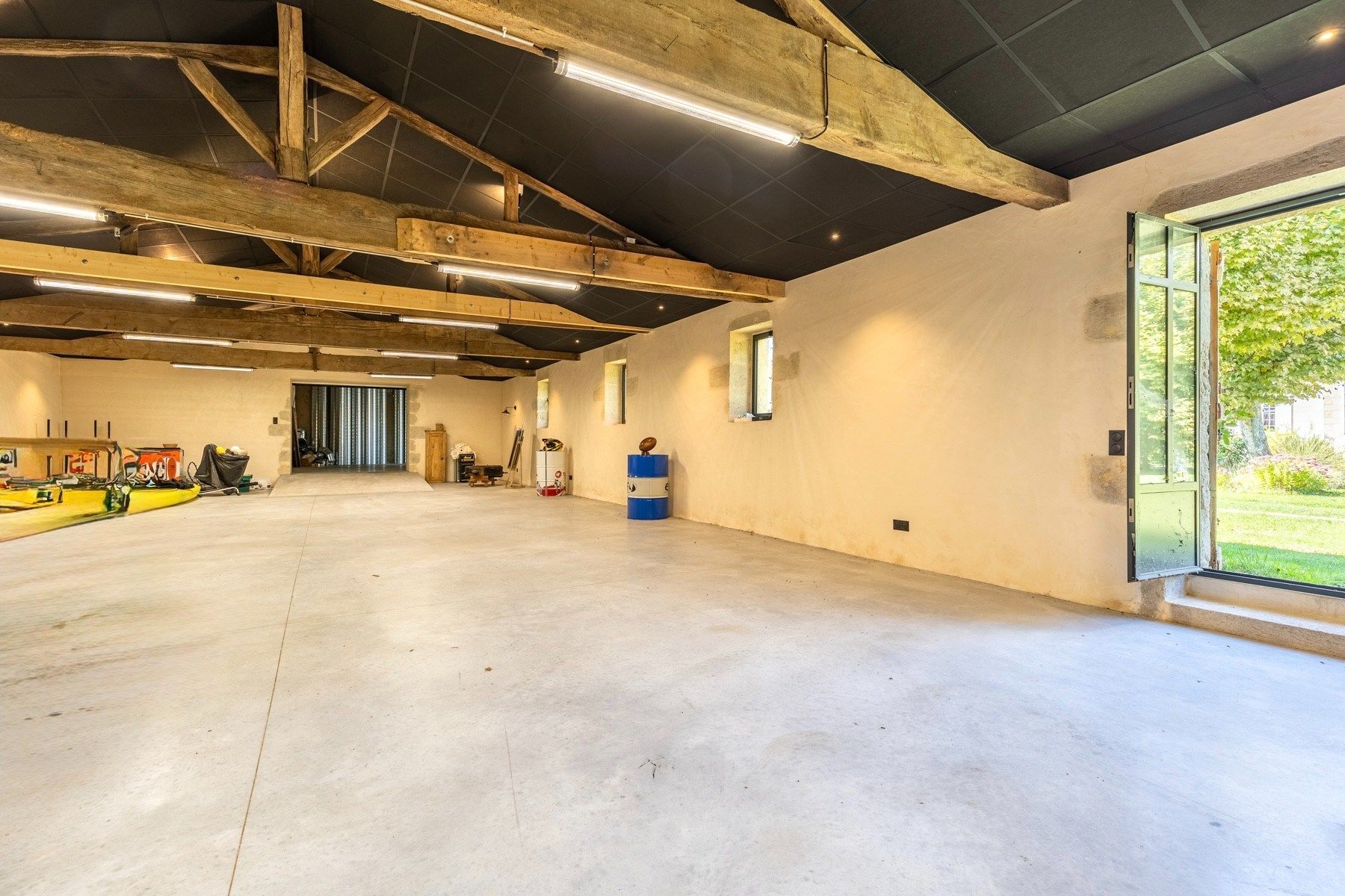 propriété 12 Pièces en vente sur BORDEAUX (33000)