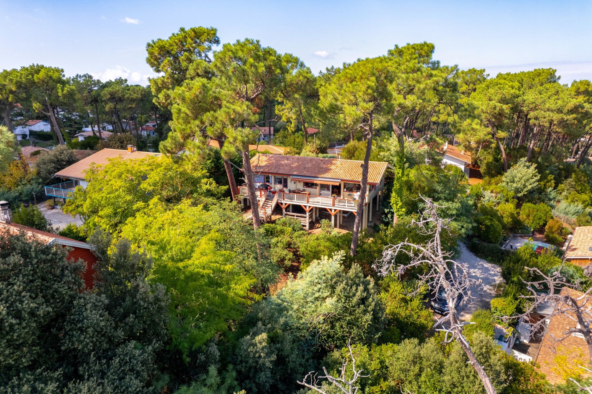 maison 8 Pièces en vente sur CAP FERRET (33970)