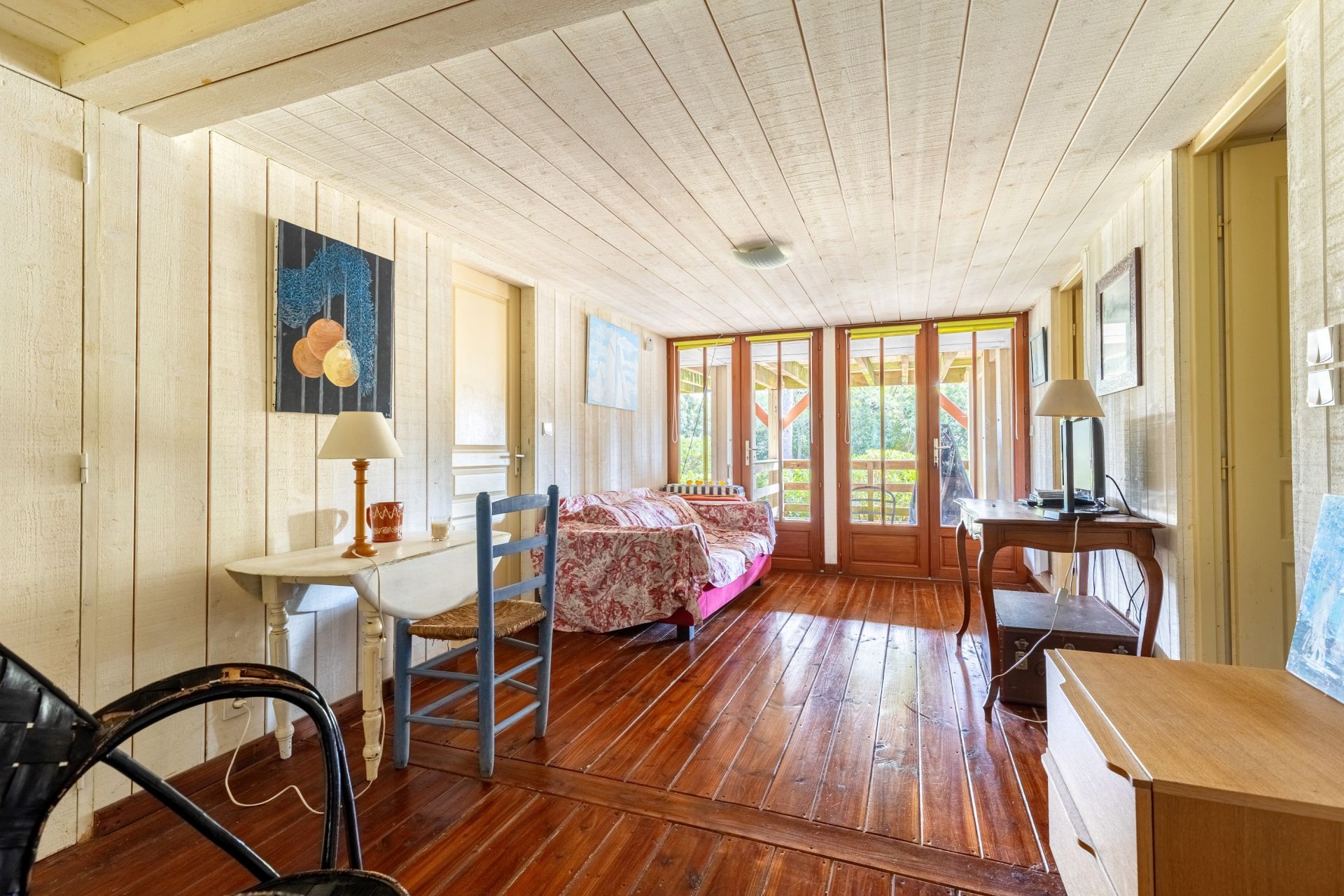 house 8 Rooms for sale on CAP FERRET (33970)