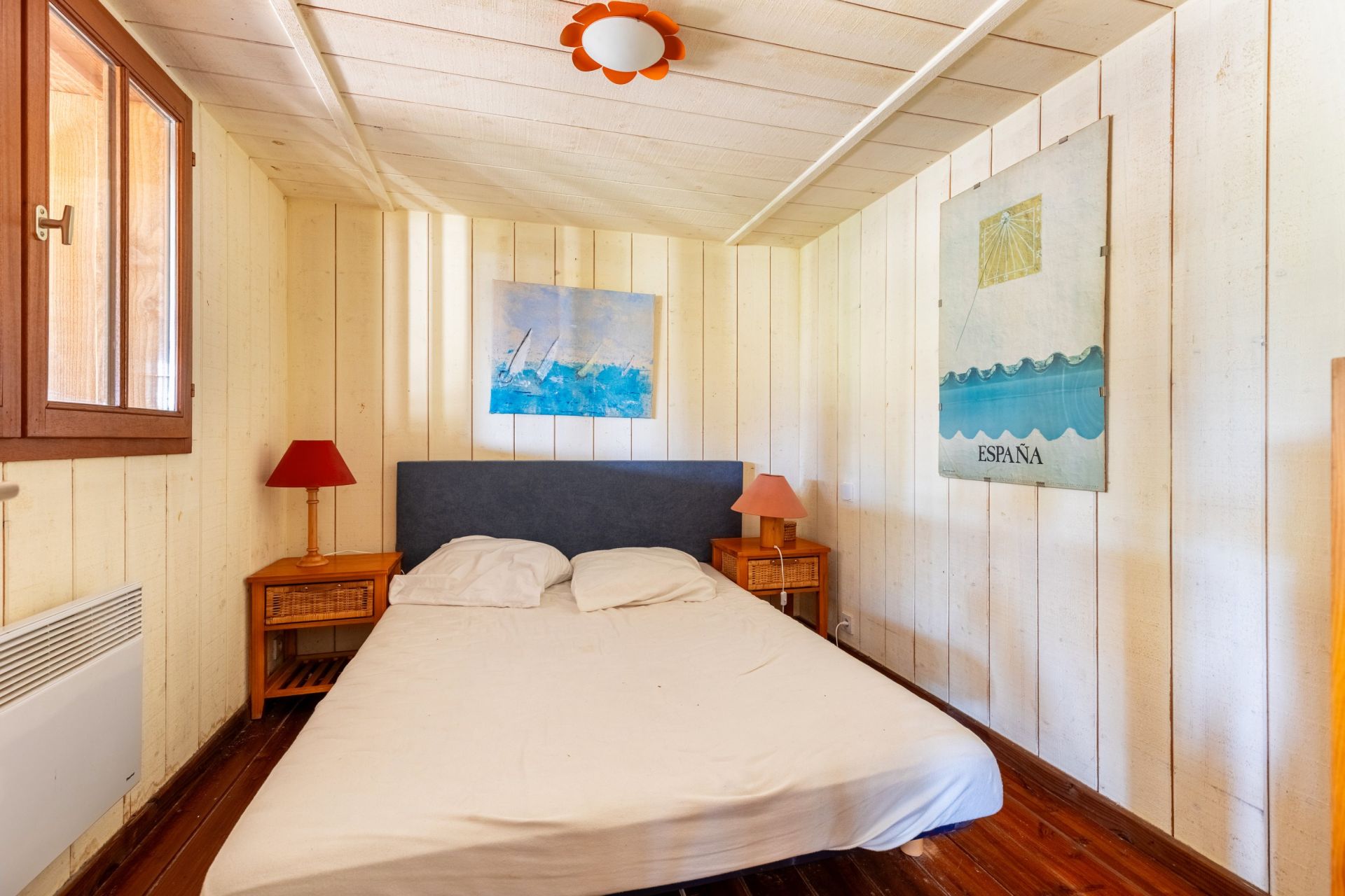 house 8 Rooms for sale on CAP FERRET (33970)