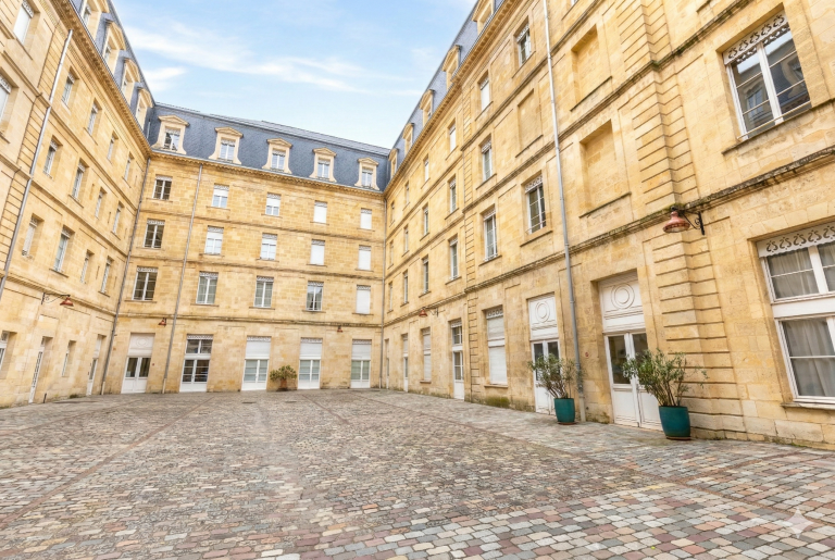 appartement 3 Pièces en vente sur BORDEAUX (33000)