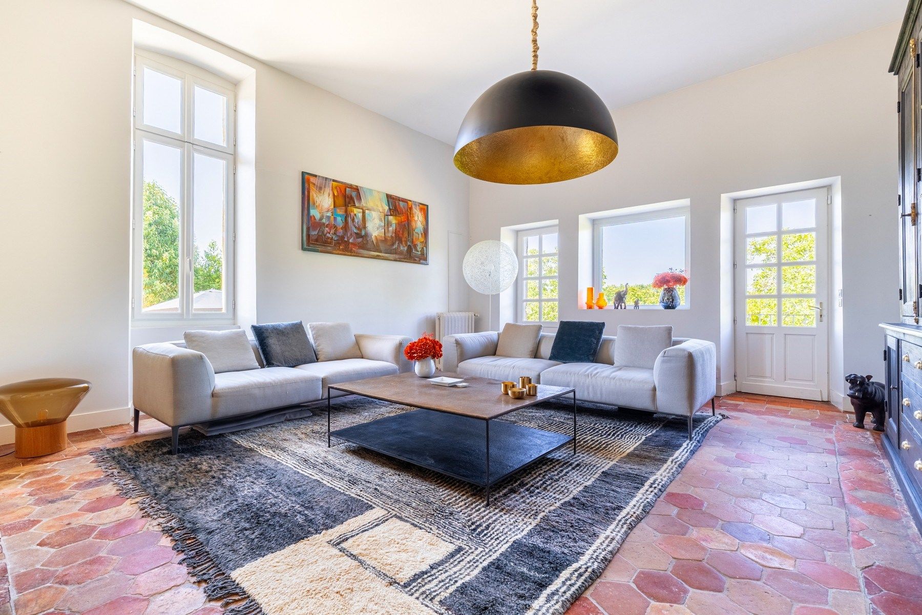 castle 14 Rooms for sale on BORDEAUX (33000)