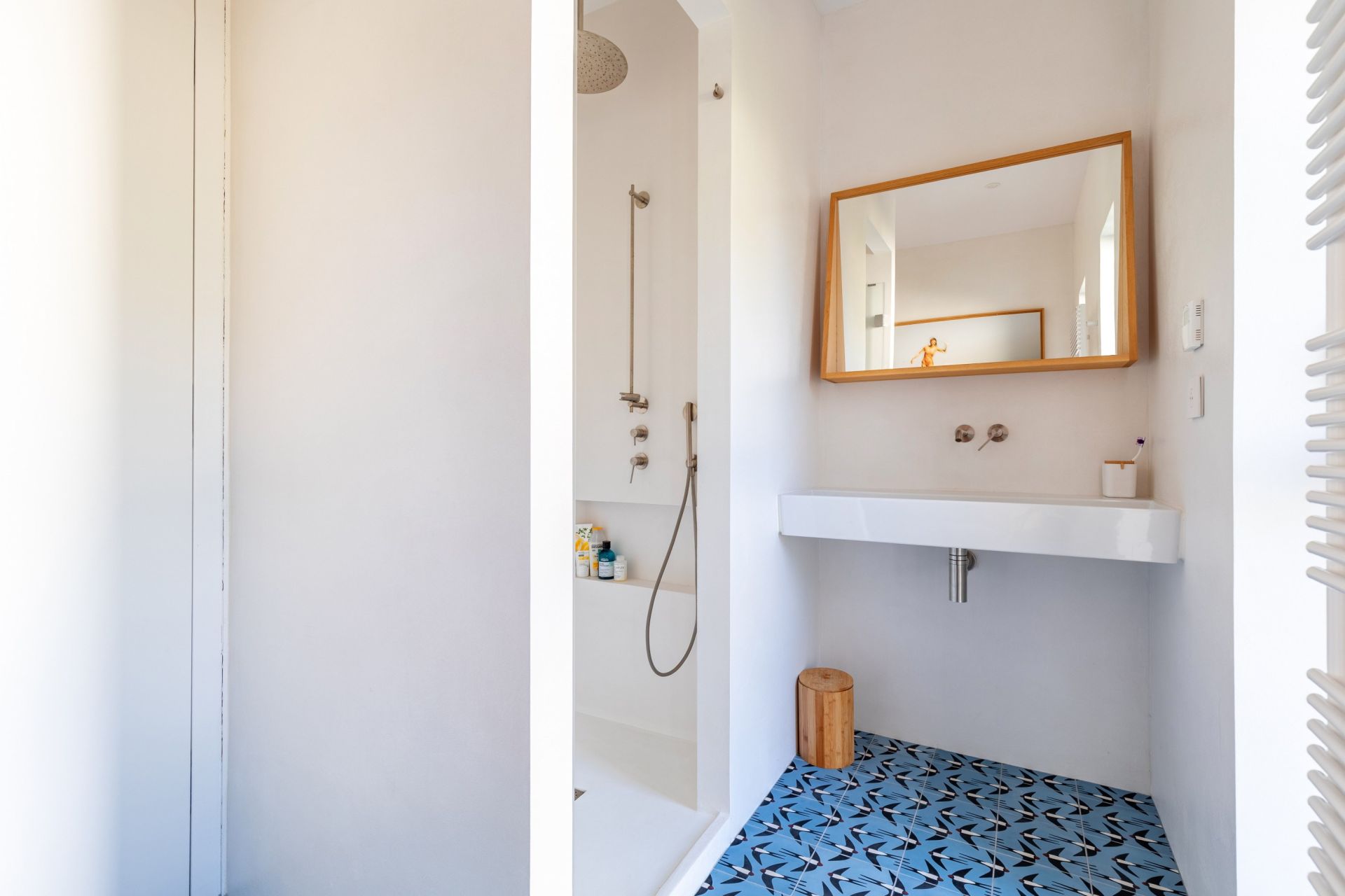 house 9 Rooms for sale on CAP FERRET (33970)