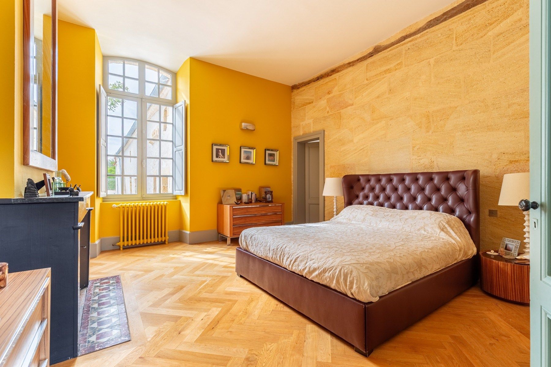 château 10 Pièces en vente sur BORDEAUX (33000)