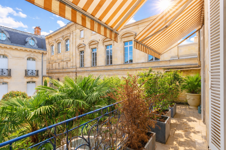 appartement 4 Pièces en vente sur BORDEAUX (33000)
