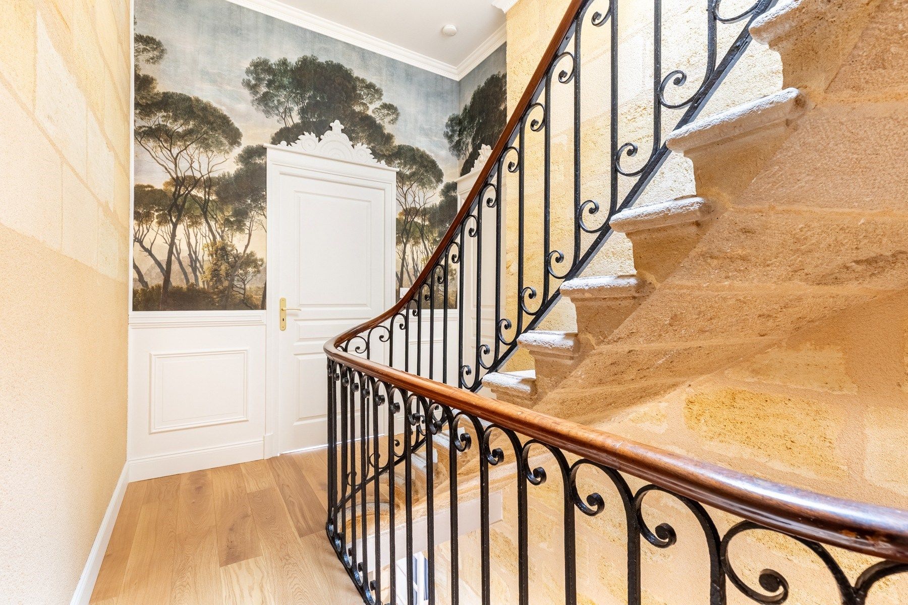 maison 6 Pièces en vente sur BORDEAUX (33000)