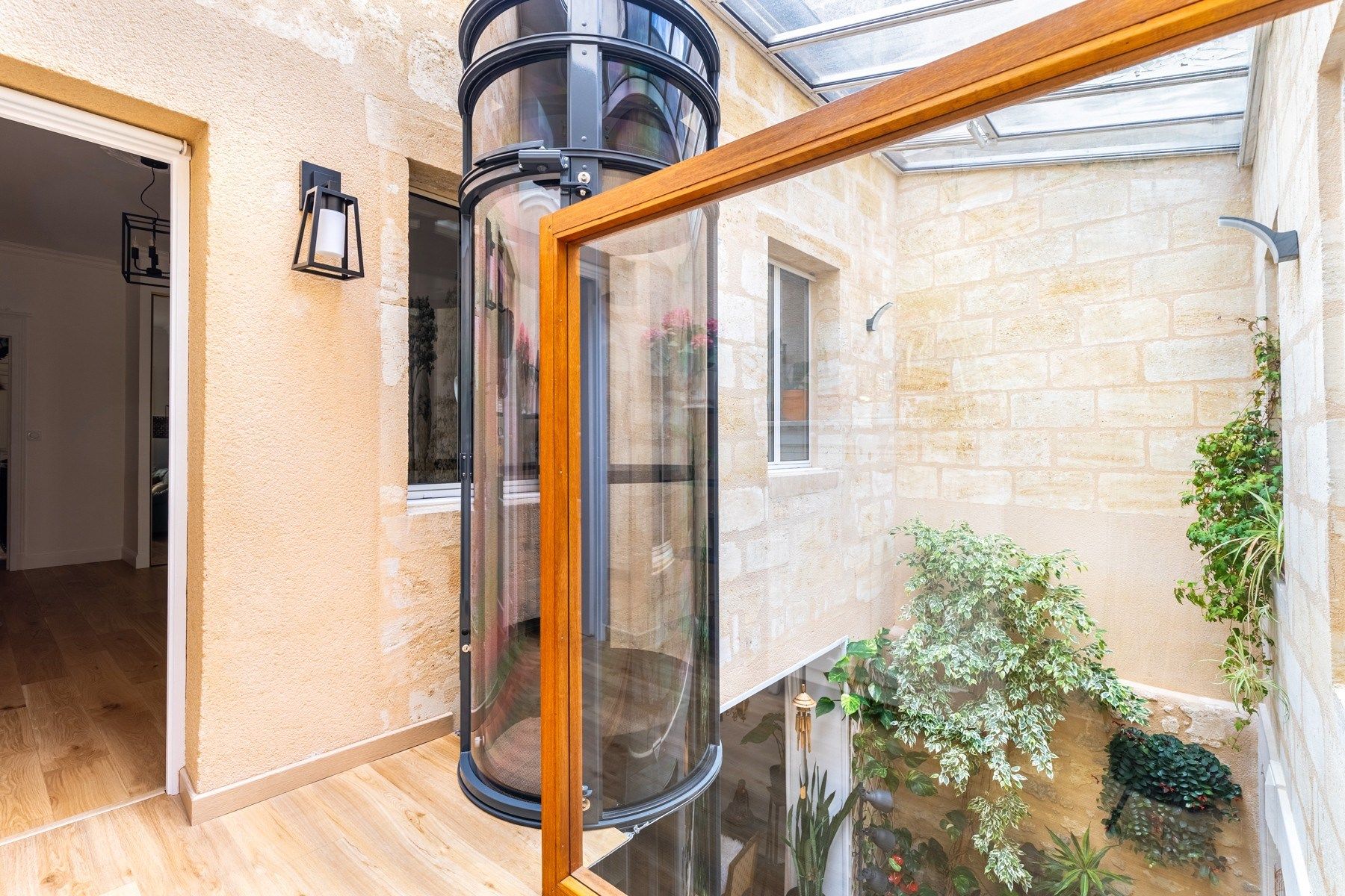 appartement 6 Pièces en vente sur BORDEAUX (33000)