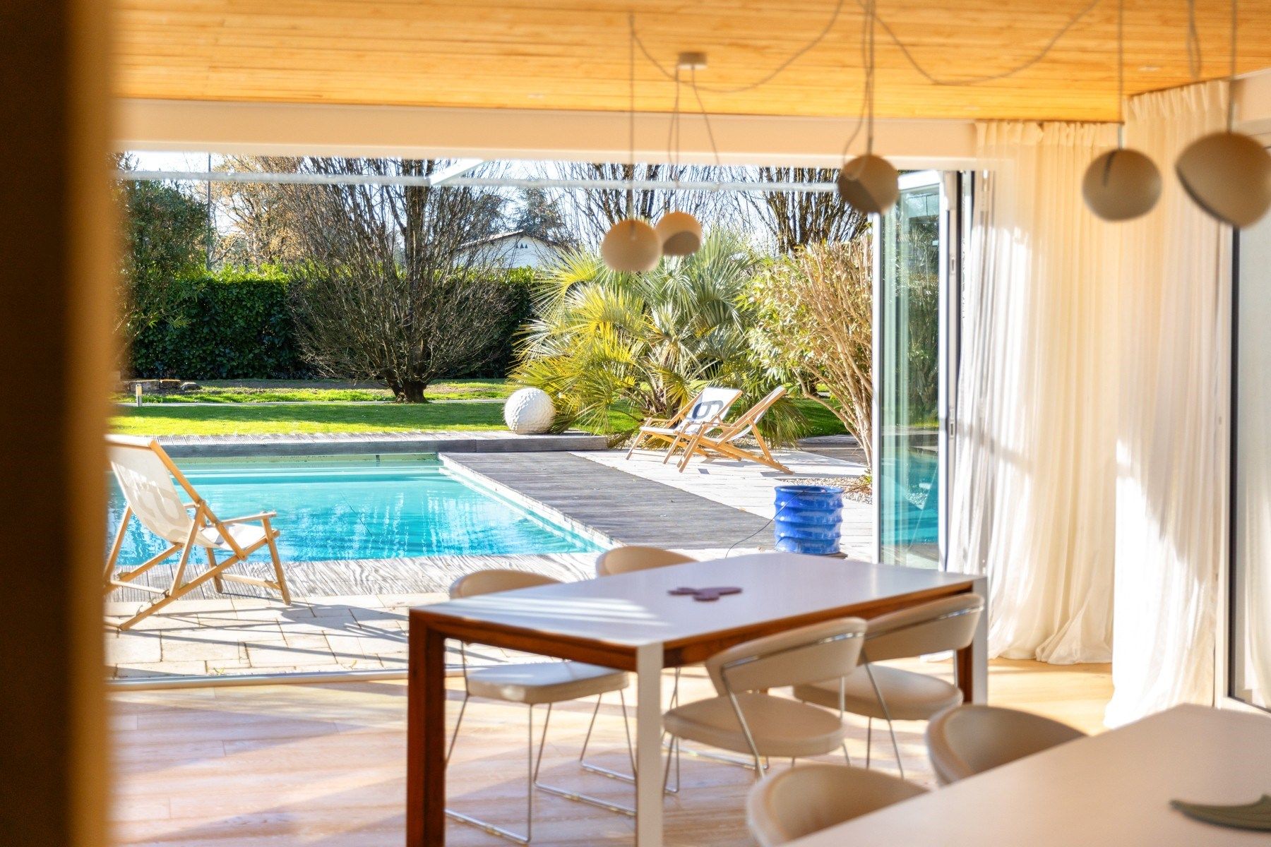 house 8 Rooms for sale on LIBOURNE (33500)