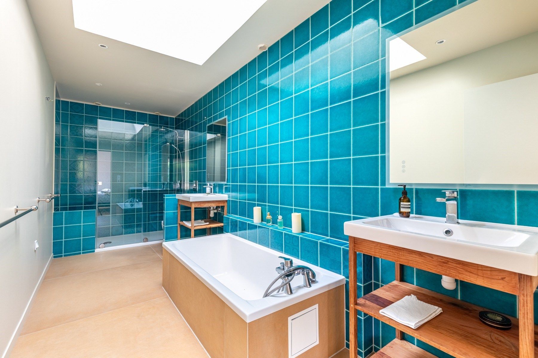 maison 8 Pièces en vente sur BORDEAUX (33000)