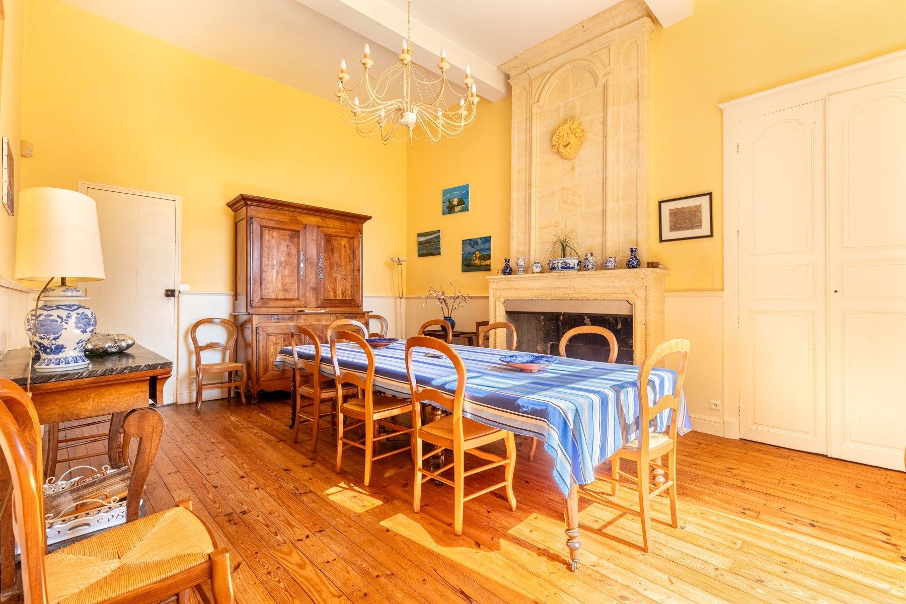 propriété 12 Pièces en vente sur BORDEAUX (33000)