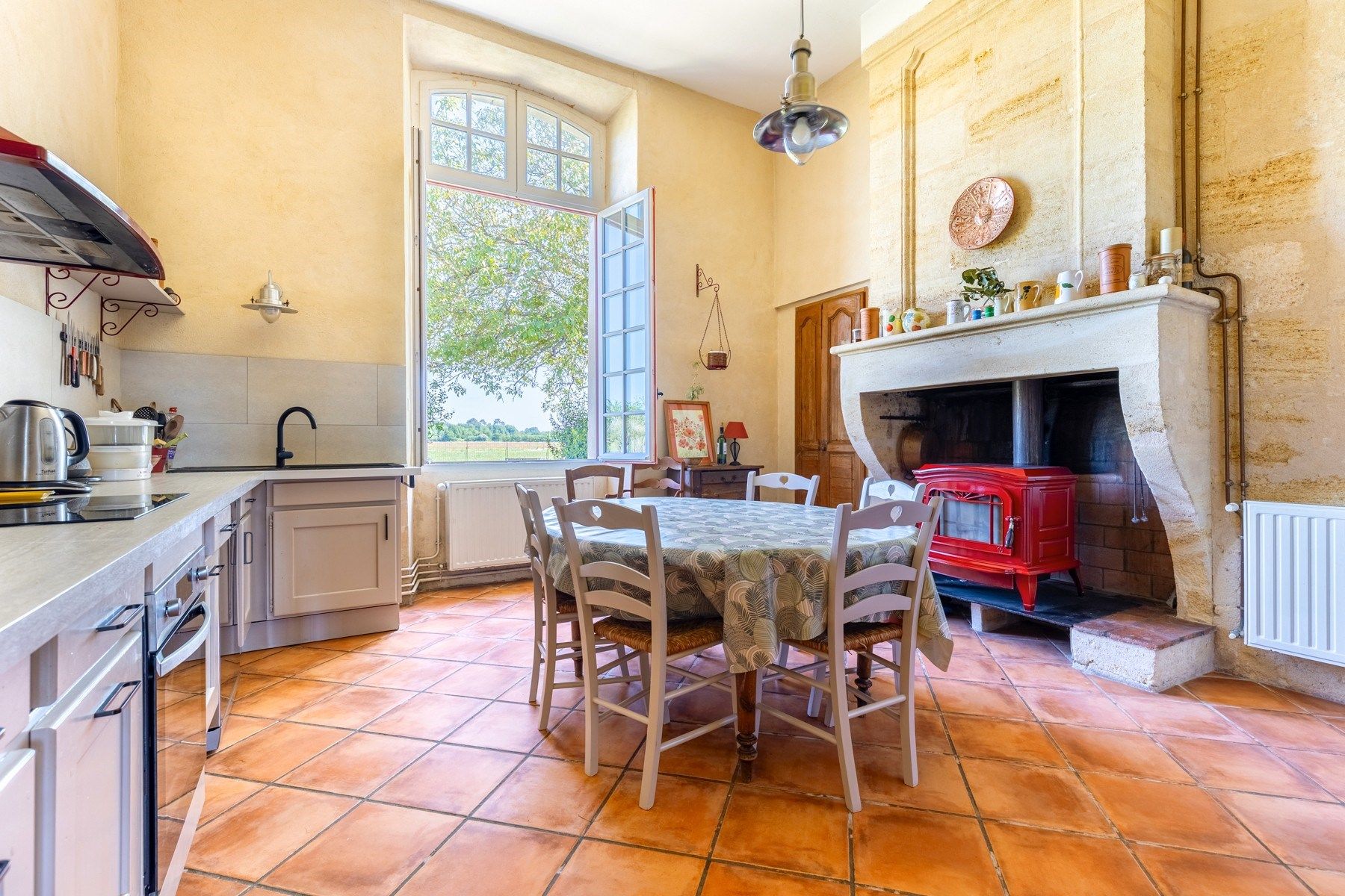 propriété 12 Pièces en vente sur BORDEAUX (33000)