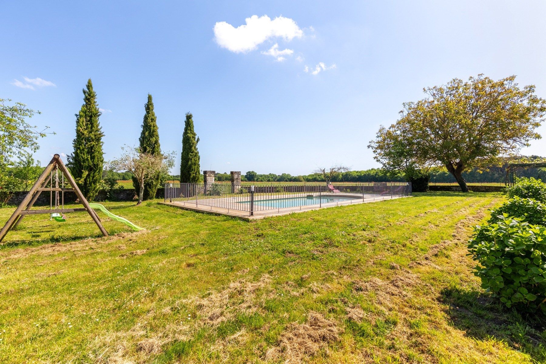 propriété 12 Pièces en vente sur BORDEAUX (33000)