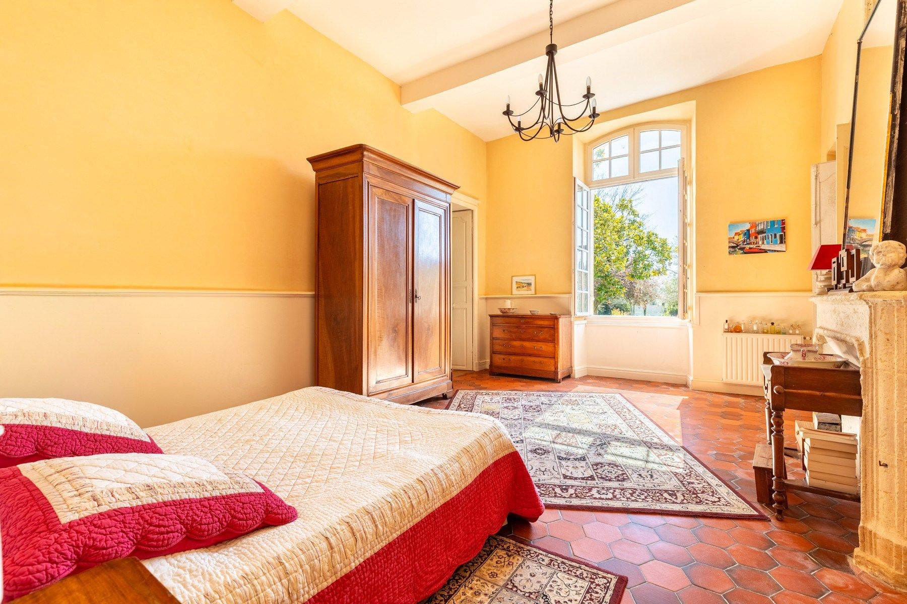 propriété 12 Pièces en vente sur BORDEAUX (33000)