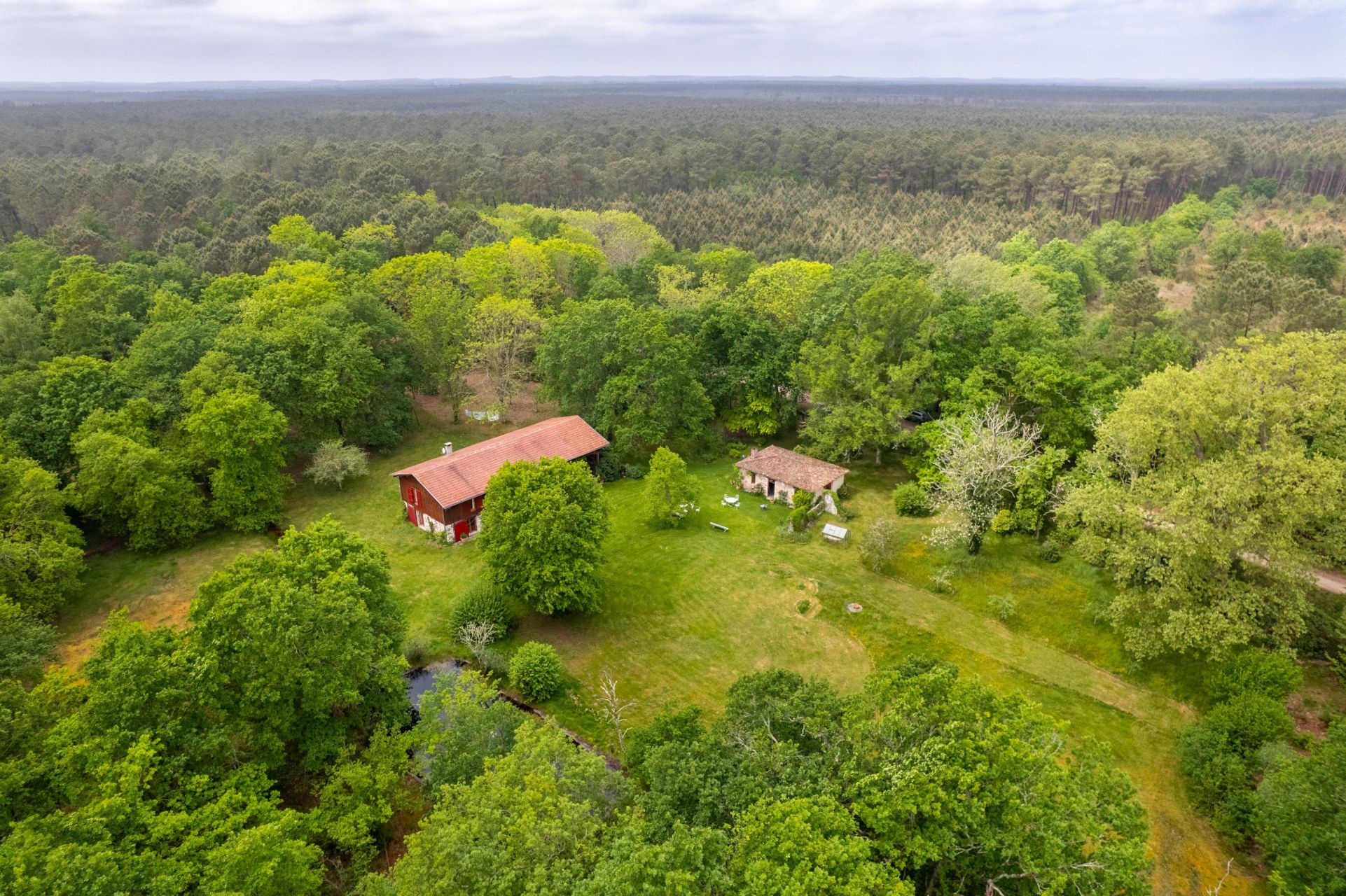 maison 6 Pièces en vente sur ARES (33740)