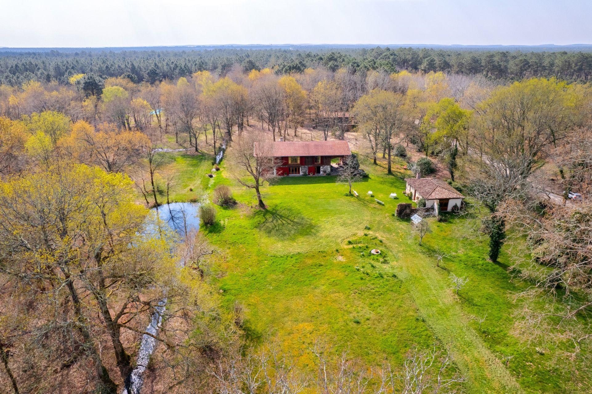 maison 7 Pièces en vente sur ARES (33740)