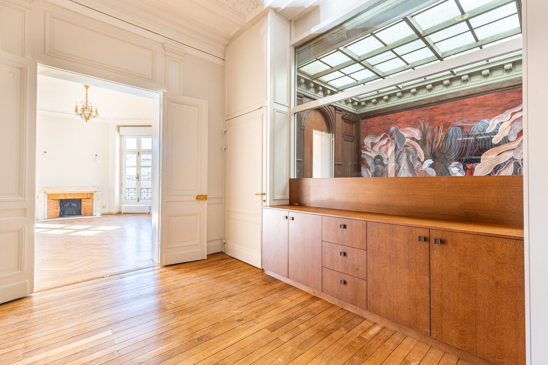 apartment 6 Rooms for sale on BORDEAUX (33000)