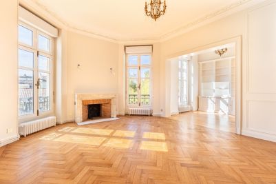 Sale Apartment Bordeaux 6&nbsp;Rooms 229&nbsp;m²