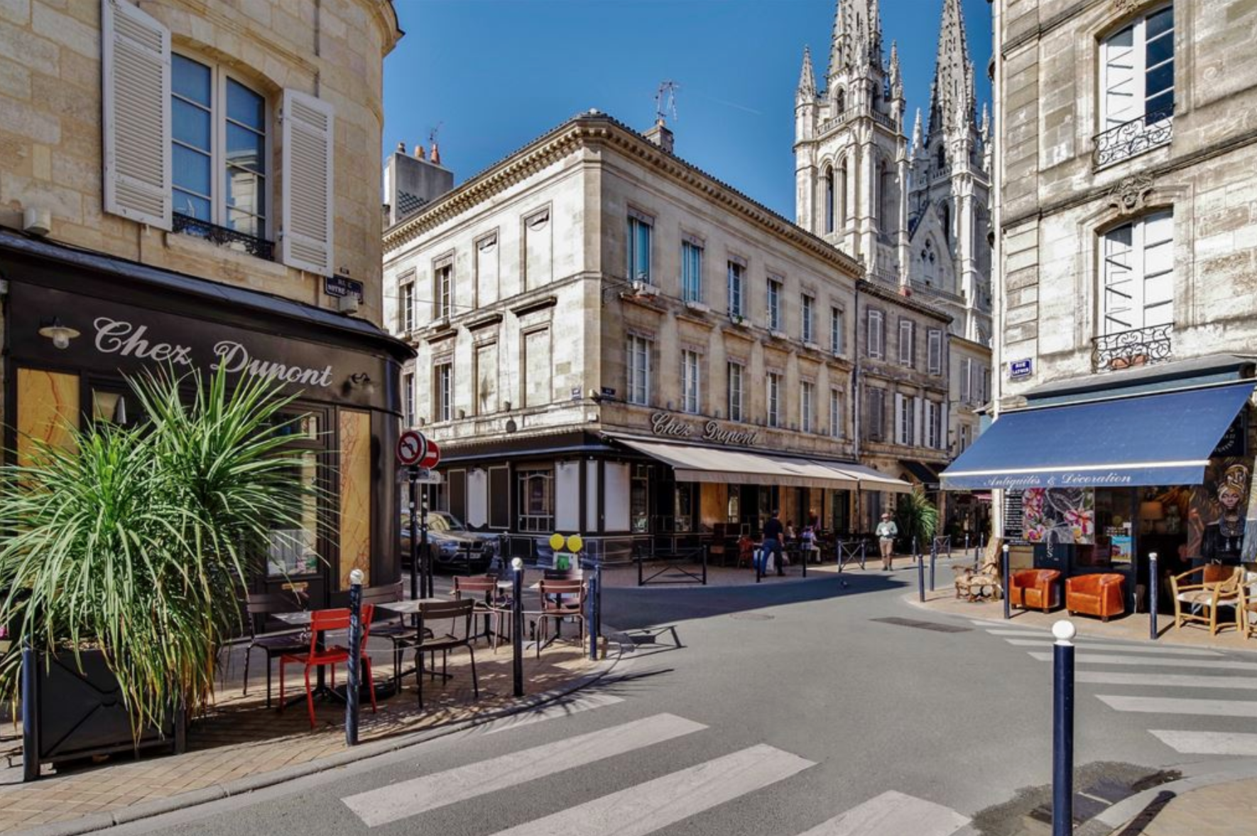 apartment 8 Rooms for sale on BORDEAUX (33000)